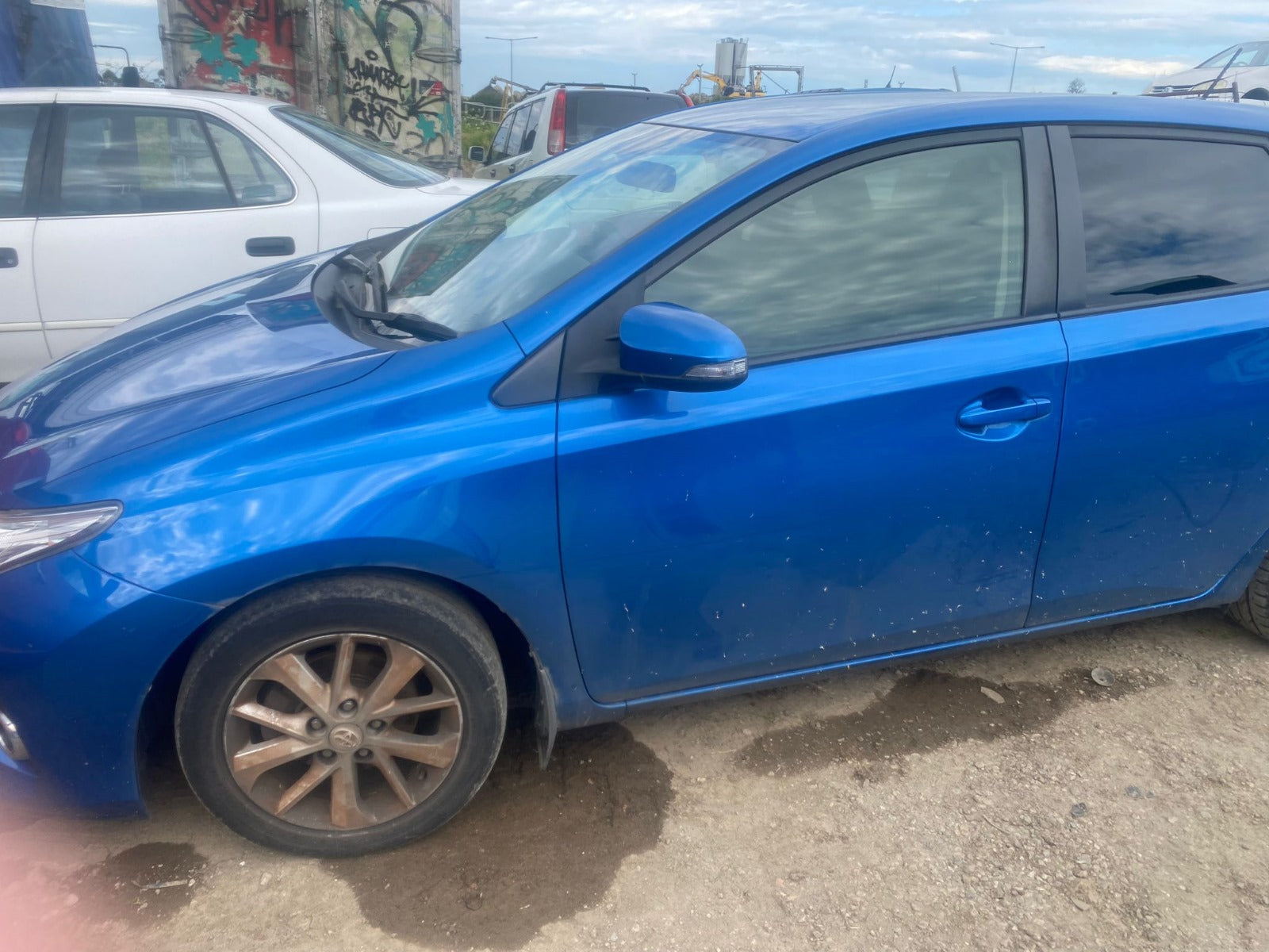 Toyota Corolla 2013 Auto - LH Guard/fender