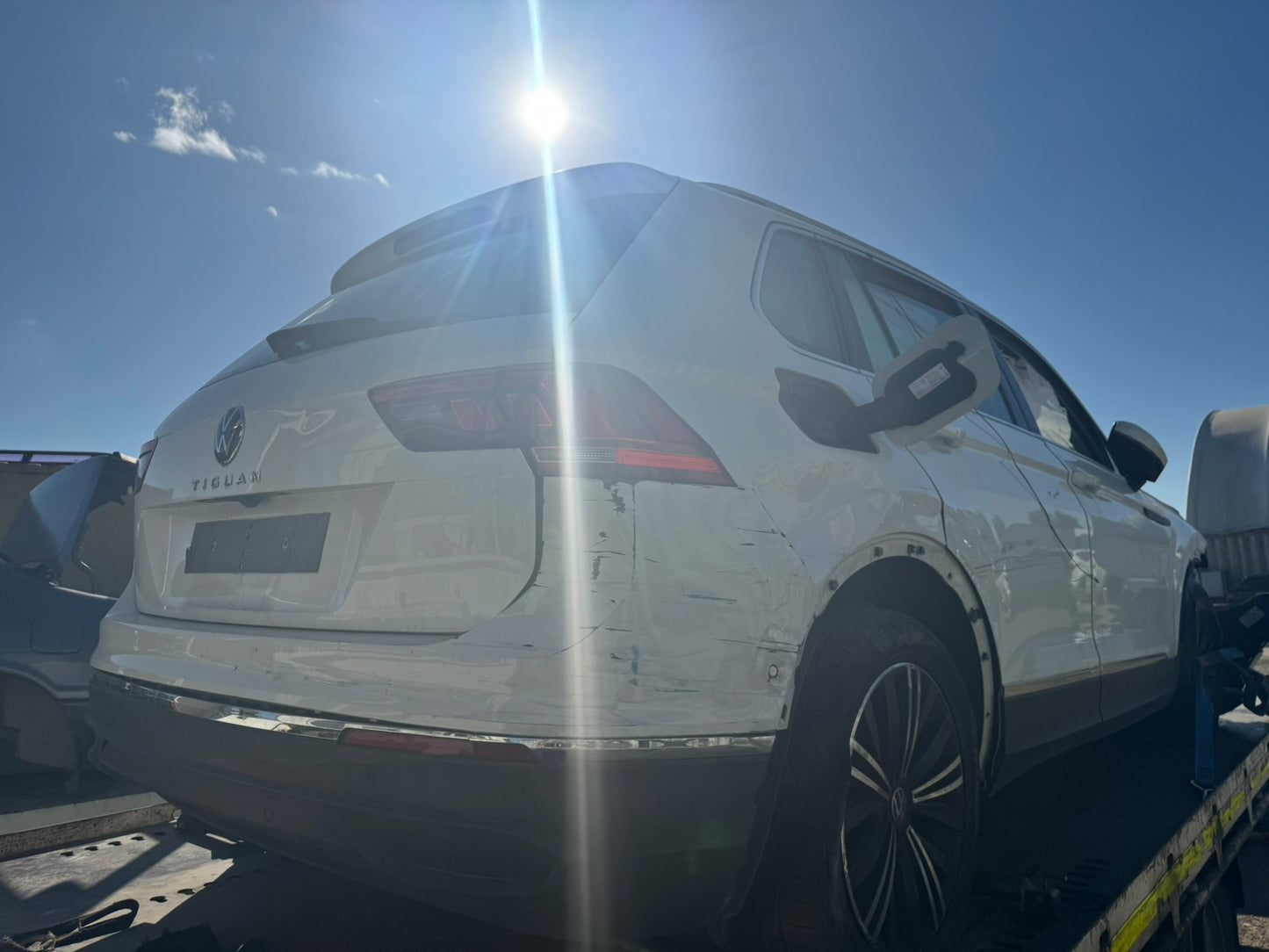 2024 Tiguan LEFT REAR DOOR